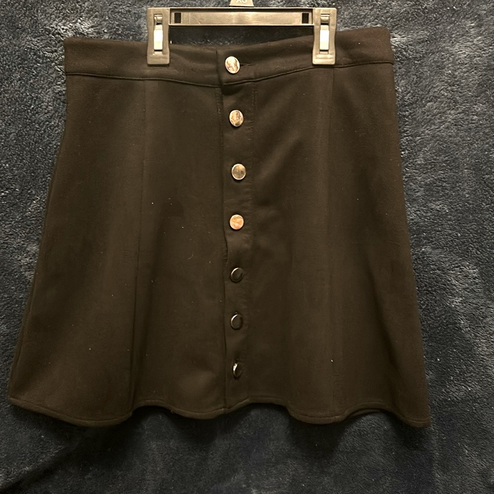 Small Black Skirt